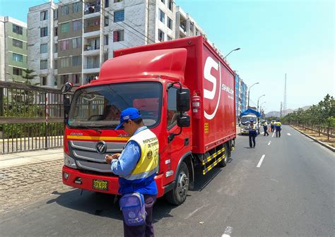 Operativo De Transporte De Carga Av Ferrocarril Cuadra