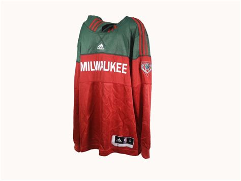 Milwaukee Bucks Gear And Apparel Sol Incjp