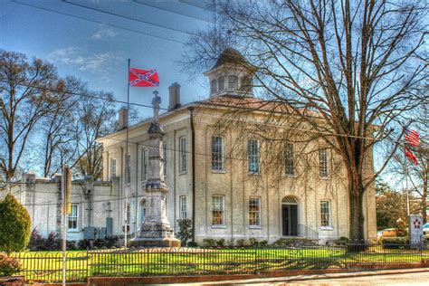 Carroll County Courthouse by Mark Martin