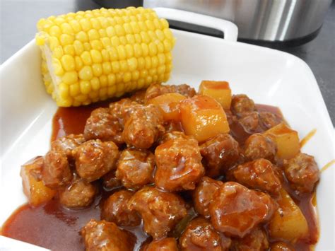 Slow Cooked BBQ Meatballs - 5 Dinners In 1 Hour