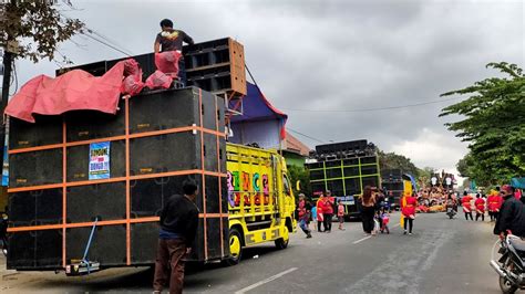 Suasana Terkini Garis Start Karnaval Desa Jatitengah Selopuro Blitar