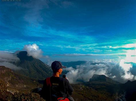 Tips Booking Online Pendakian Gunung Gede Pangrango Cianjur Ekspres