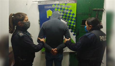 Berisso Lo Buscaban Por Un Asalto Y Lo Detuvieron Por Drogas Diario