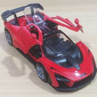 Miniatura carrinho de ferro McLaren Senna coleção Shopee Brasil