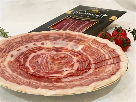 Qué es la diferencia entre jamón de cebo y jamón de bellota Guía