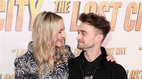 Harry Potter Bient T Papa La Compagne De Daniel Radcliffe Attend Un