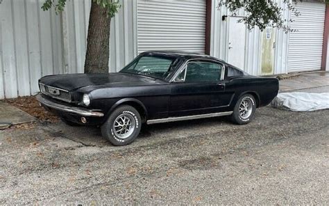 1966 Ford Mustang Barn Finds