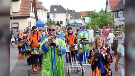 Stra Enfest In Keltern Gemeine Feiert Jubil Um Bildergalerie