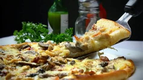 9 Best Restaurants In Salthill For 2025