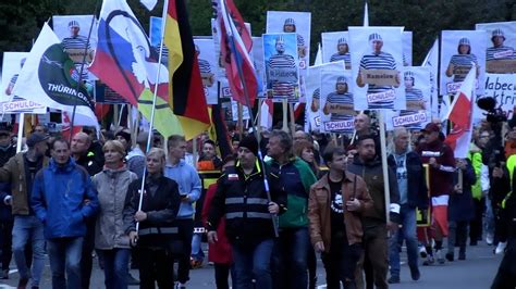 Gro Demo Gegen Politik Ziehen Durch Gera Und Protestieren Am