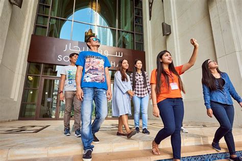 Burj Khalifa Dubai Mall Downtown Plaza And Dubai Opera Walking Tour