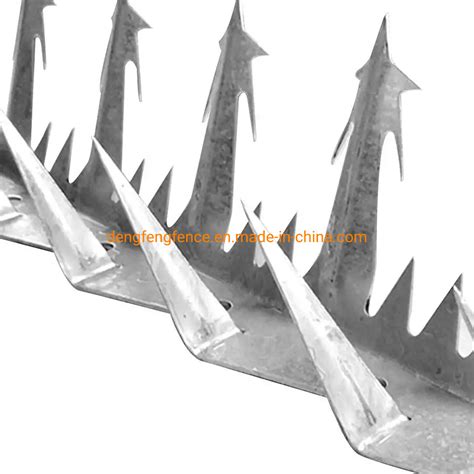 Razor Barbed Wire Spikes Anti Climb Spike Wall For Perimeter Security