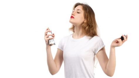 No Manches Tu Ropa Con El Perfume Huele Delicioso Y Cuida Tus Prendas