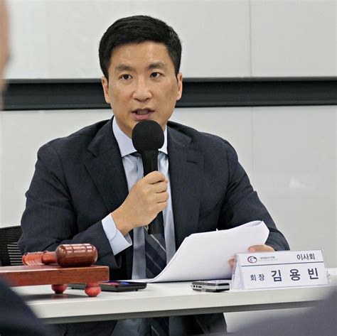 김용빈 대우조선해양건설 회장 대한컬링연맹 회장 사퇴