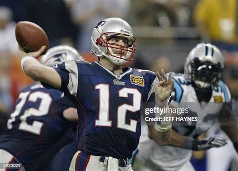 1142 Tom Brady 2004 Stock Photos High Res Pictures And Images