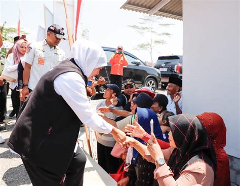 Resmikan Rumah Relokasi Korban Tanah Gerak Blitar