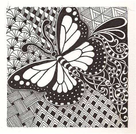 Butterfly By Banar Zentangle Drawings Zentangle Artwork Mandala