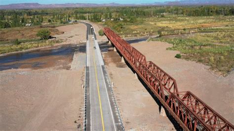 Solicitan Realizar Tareas De Mantenimiento En El Puente Colorado