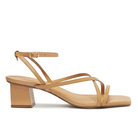 Sandália Salto Bloco Tiras Cruzadas Arezzo Nude
