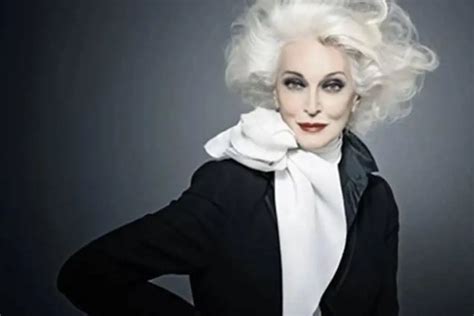 Galerie Carmen Dell Orefice St Le Aktivn Modelka Kter Si