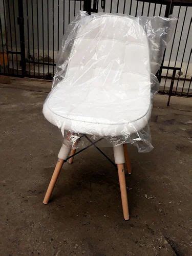 White Wooden Cafeteria Chair At Rs 500 In New Delhi ID 2851320117588