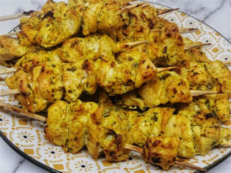 Brochettes de Poulet Marinées au yaourt sans huile La Cuisine de Lya