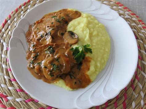 Schweineschnitzel mit Kräuter Champignons von Ann3 Chefkoch