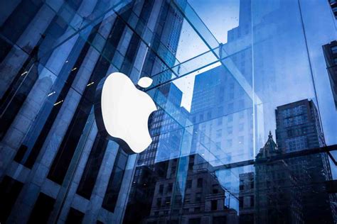 Apple Wins In Q4 2017 Smartphone Shipments By Accounting For 20 Of