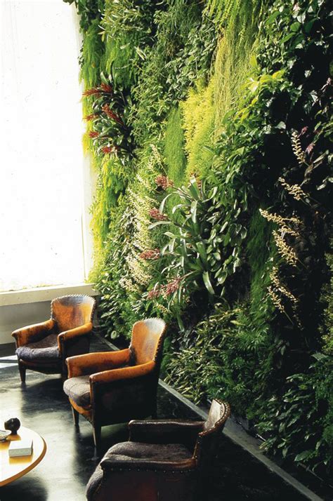 20 Cool Vertical Garden Walls Homemydesign