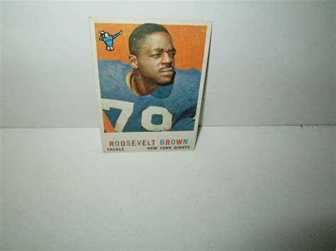 ROOSEVELT BROWN 1959 FOOTBALL CARD Topps 114 NEW YORK GIANTS HOF OT