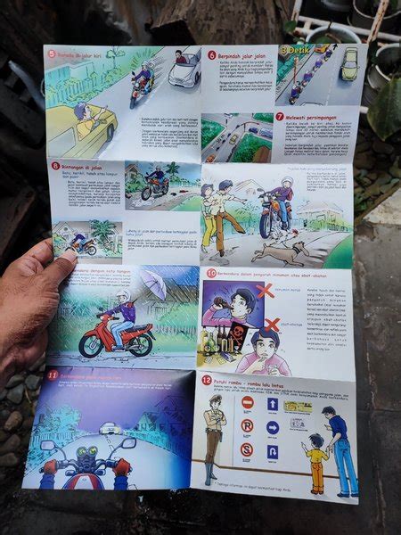 Jual Poster Petunjuk Keselamatan Berkendara Sepeda Motor Oleh AHM Di