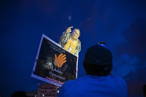 Los Actos De Independencia Y Los Gritos De Protesta Contra El Golpe De