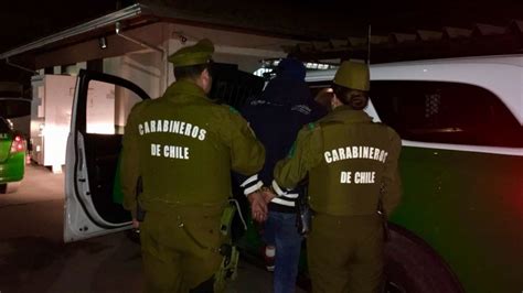 Rancagua Carabineros Detuvo A Presuntos Asaltantes De Servicentro