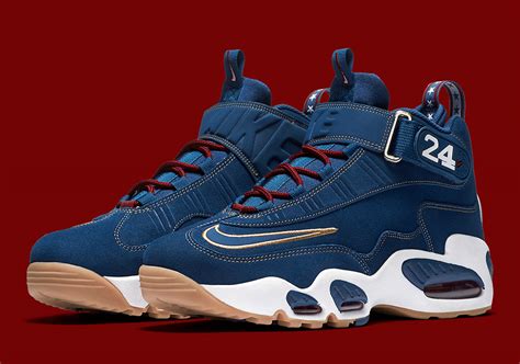 Nike Air Griffey Max 1 Griffey For President | SneakerNews.com