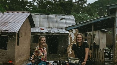 Unser Ziel Ist S Dafrika Kasseler Schwestern Reisen Mit Rad Bis Nach