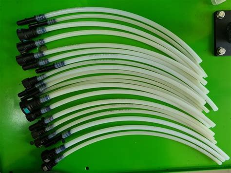 Начали делать пластиковые топливные трубки с изгибами простых ...