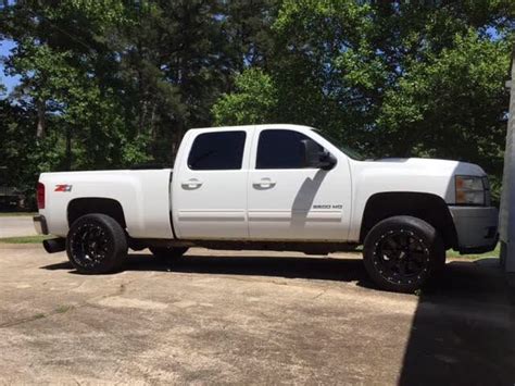 Leveled Lml Show Em Off Fellas Page 49 Chevy And Gmc Duramax Diesel Forum