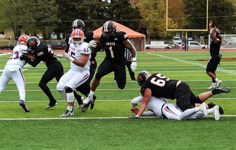 Baker Football defeats Missouri Valley College – The Baker Orange