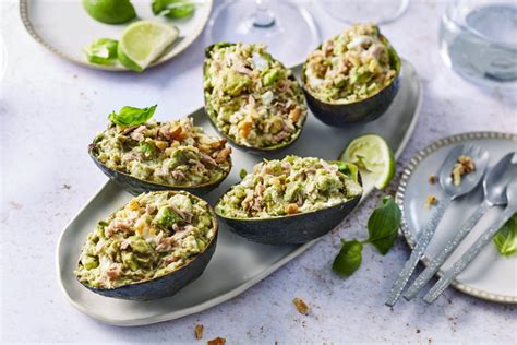 Cuisine Recette En entrée essayez ces avocats farcis de thon