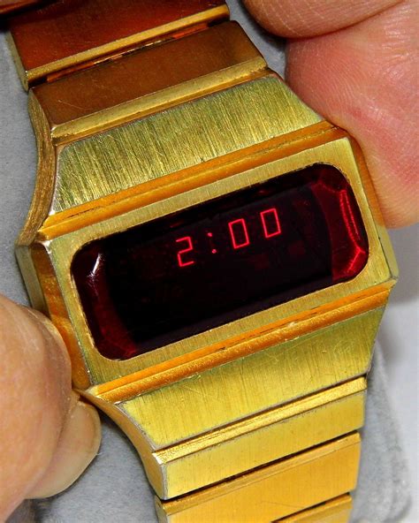 Vintage Benrus Men S Electronic Digital Watch Red Led Display Circa