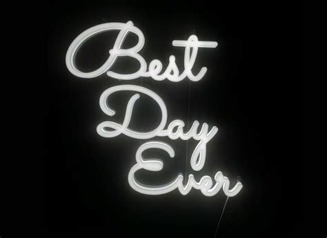 Neon Led Best Day Ever X Cm Pod Wietlany Napis Na Lub I Wesele