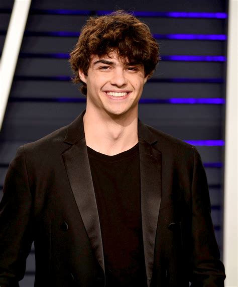 Noah Centineo Steals Hearts In Netflixs ‘the Perfect Date Trailer