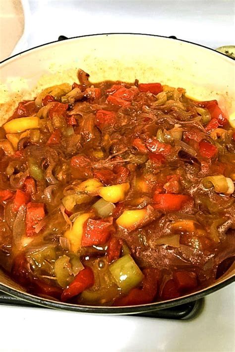 Lecsó Hungarian Pepper Tomato Stew The Bossy Kitchen Recipe