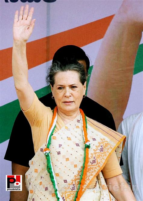 Sonia Gandhi In Karnataka Says Pm Has Full Support Of The Congress Sonia Gandhi