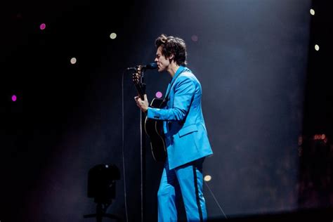 Inside Harry Styles’s Concert Wardrobe An Exclusive Look Harry Styles Live Harry Styles One