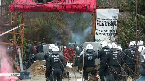 NRW Innenausschuss zu Polizeieinsatz in Lützerath