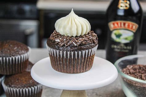 Baileys Irish Cream Cupcakes Easybaked Atelier Yuwa Ciao Jp