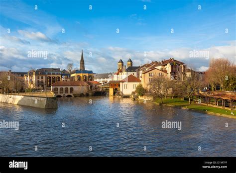 Paisaje Urbano De Metz Fotograf As E Im Genes De Alta Resoluci N Alamy