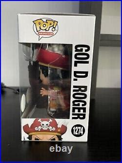 Gol D Roger Chase Limited Edition Funko Shop Exclusive Funko Pop One