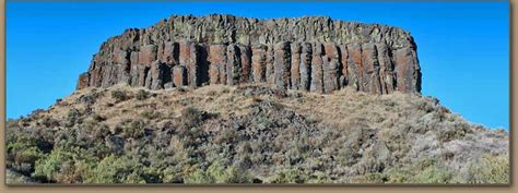 Mesas And Buttes Created By The Ice Age Floods Glacial Lake Missoula